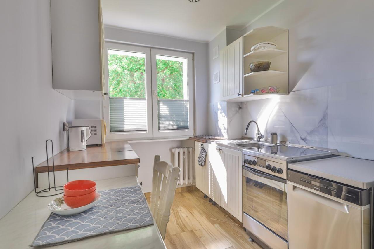 Redlowska Przystan - Plaza, Las, Miasto, Fiesta Apartment